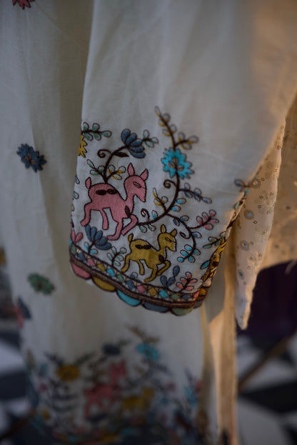 Kora Daman Embroidery